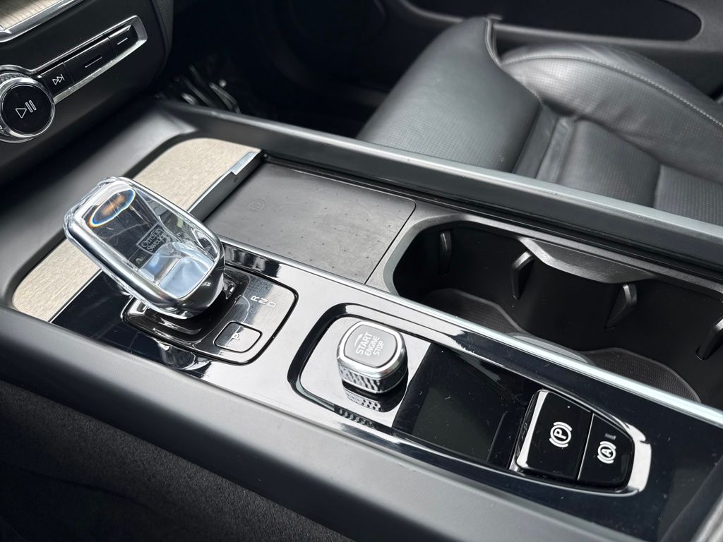 2022 Volvo XC60 Inscription - Photo 42