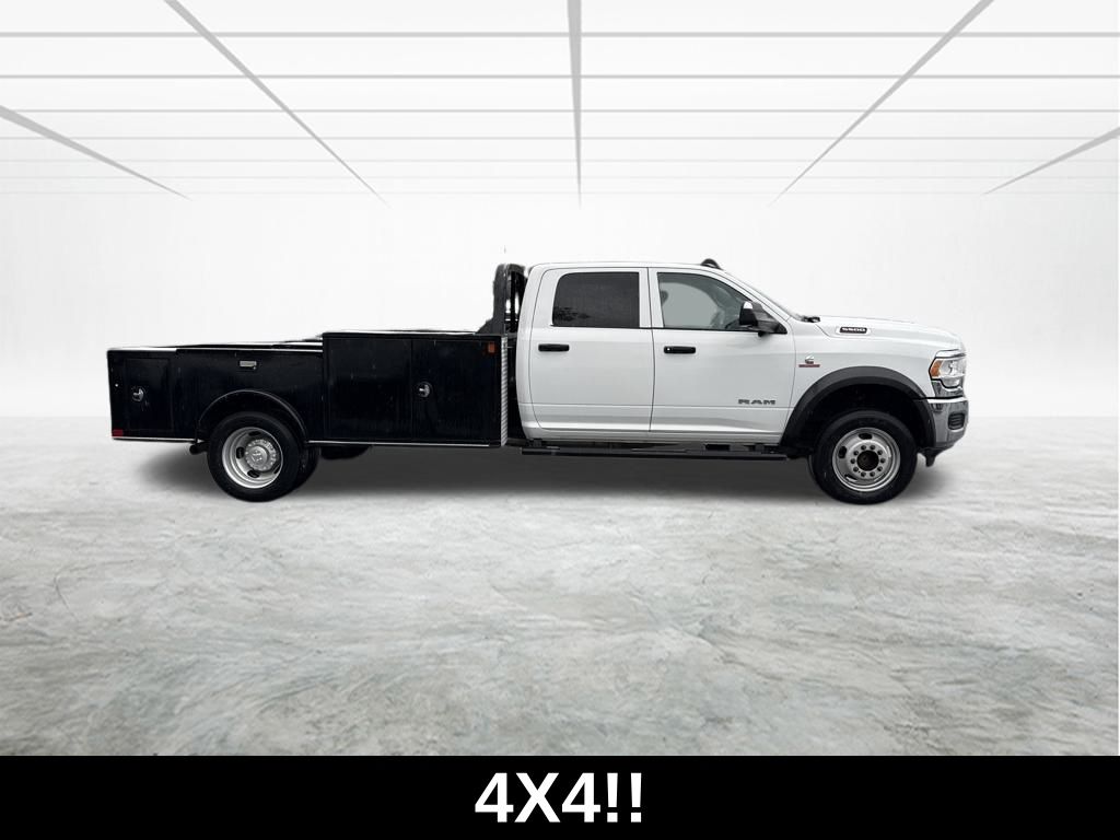 2021 Ram 5500 photo 2