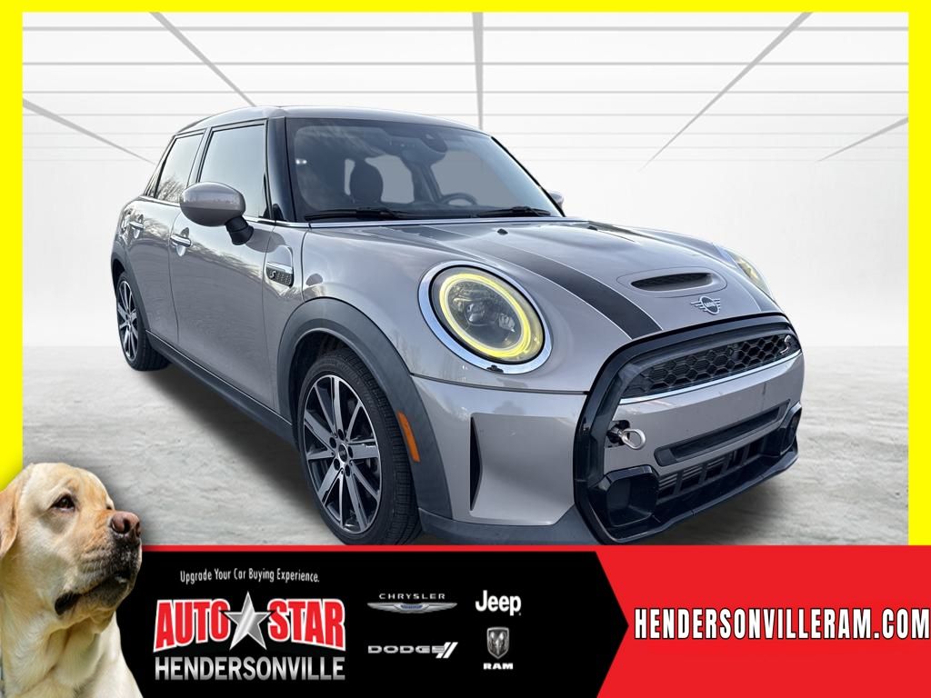 2022 MINI Hardtop 4 Door S's photo