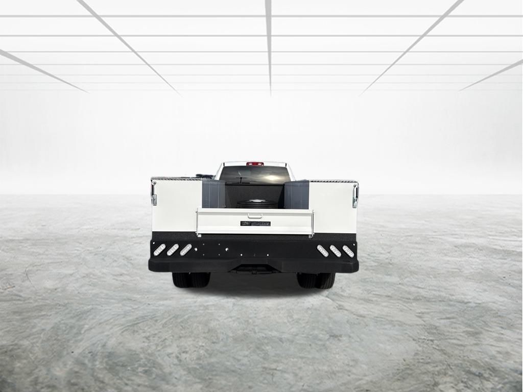 2026 Ram 5500 Tradesman photo 2