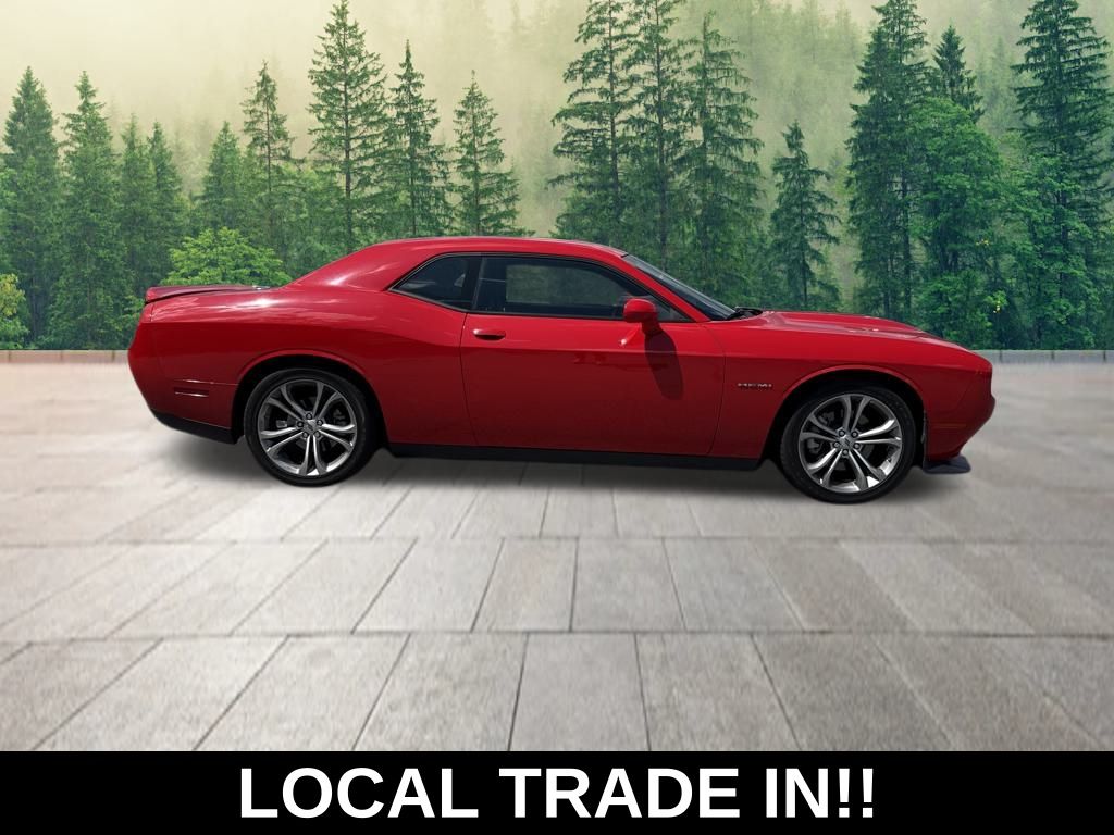 2022 Dodge Challenger R/T photo 2