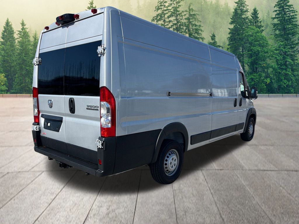 2024 Ram ProMaster 3500 Cargo Van photo 2