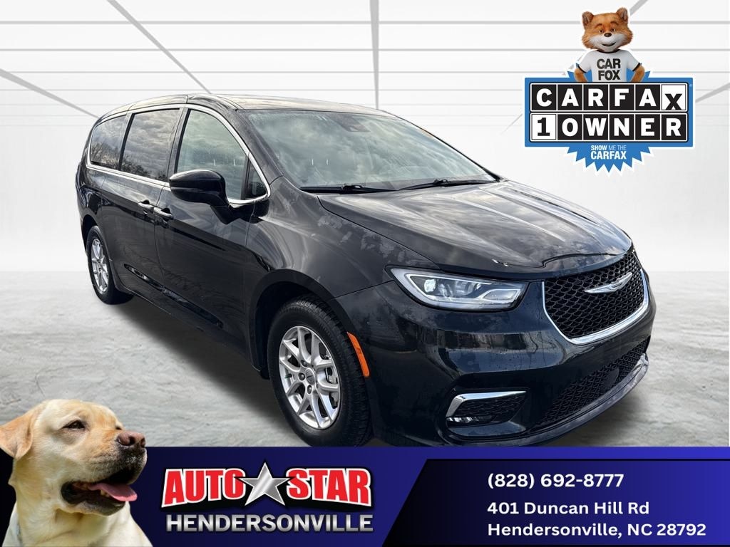 Used 2024 Chrysler Pacifica Touring L Van Passenger Van