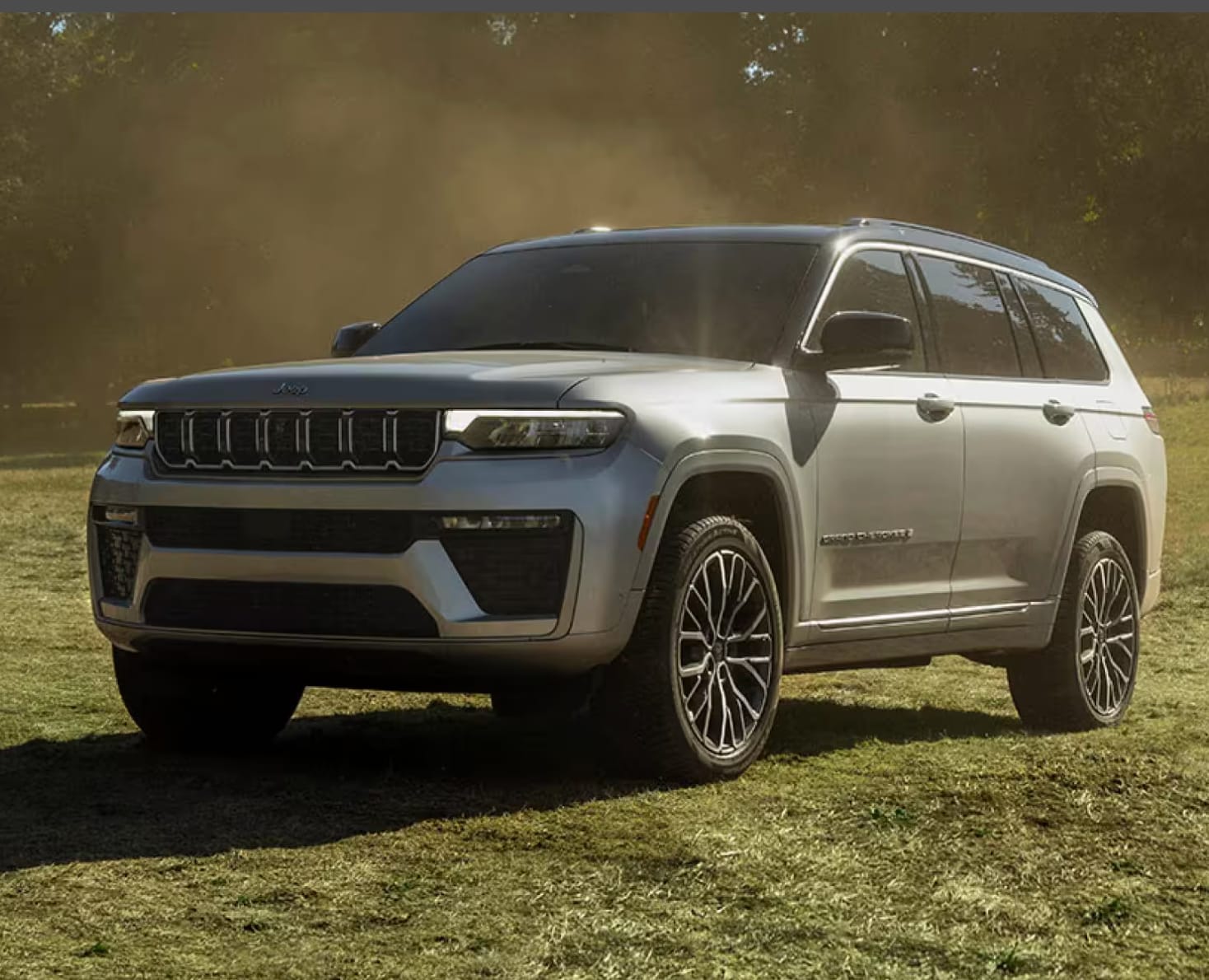 New-Jeep-Grand-Cherokee-Asheville-nc-autostar-jeep-logo