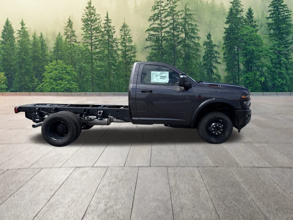 2025 Ram 3500 Tradesman photo 2