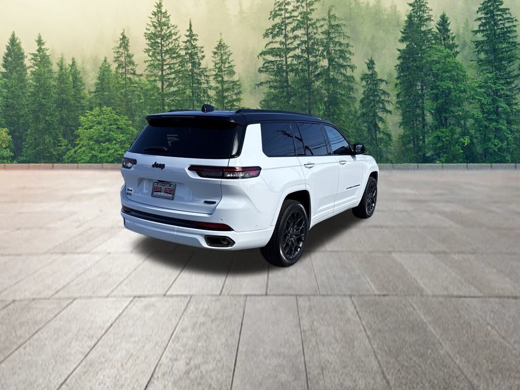 2025 Jeep Grand Cherokee L Summit Reserve photo 2