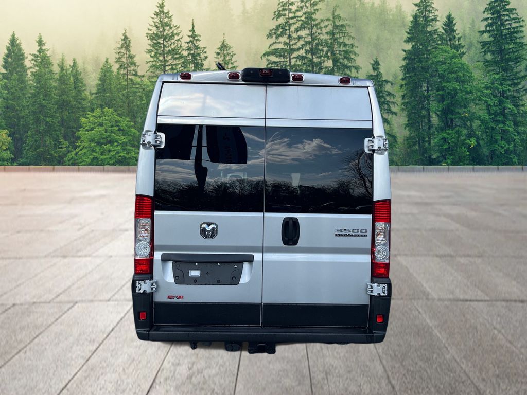 2024 Ram ProMaster 3500 Cargo Van photo 4