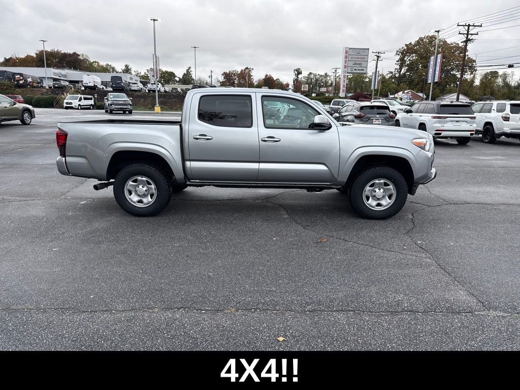 Used 2022 Toyota Tacoma SR Truck Double Cab