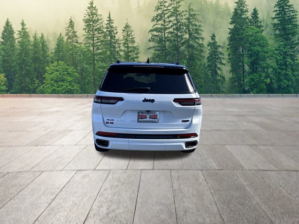 2025 Jeep Grand Cherokee L Summit Reserve photo 3