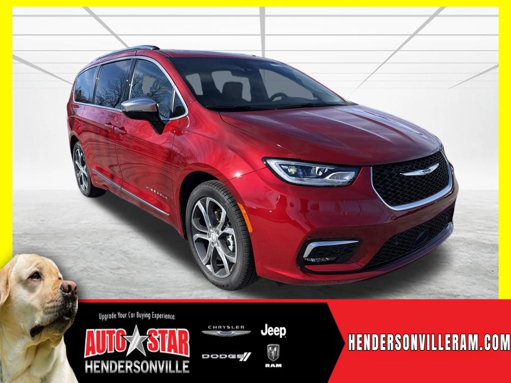 2026 Chrysler Pacifica Pinnacle's photo