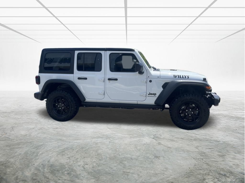2025 Jeep Wrangler Willys photo 3