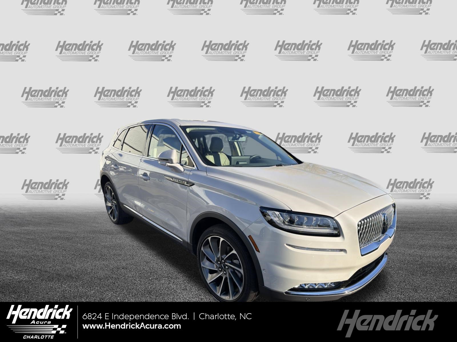 2023 Lincoln Nautilus Reserve's photo