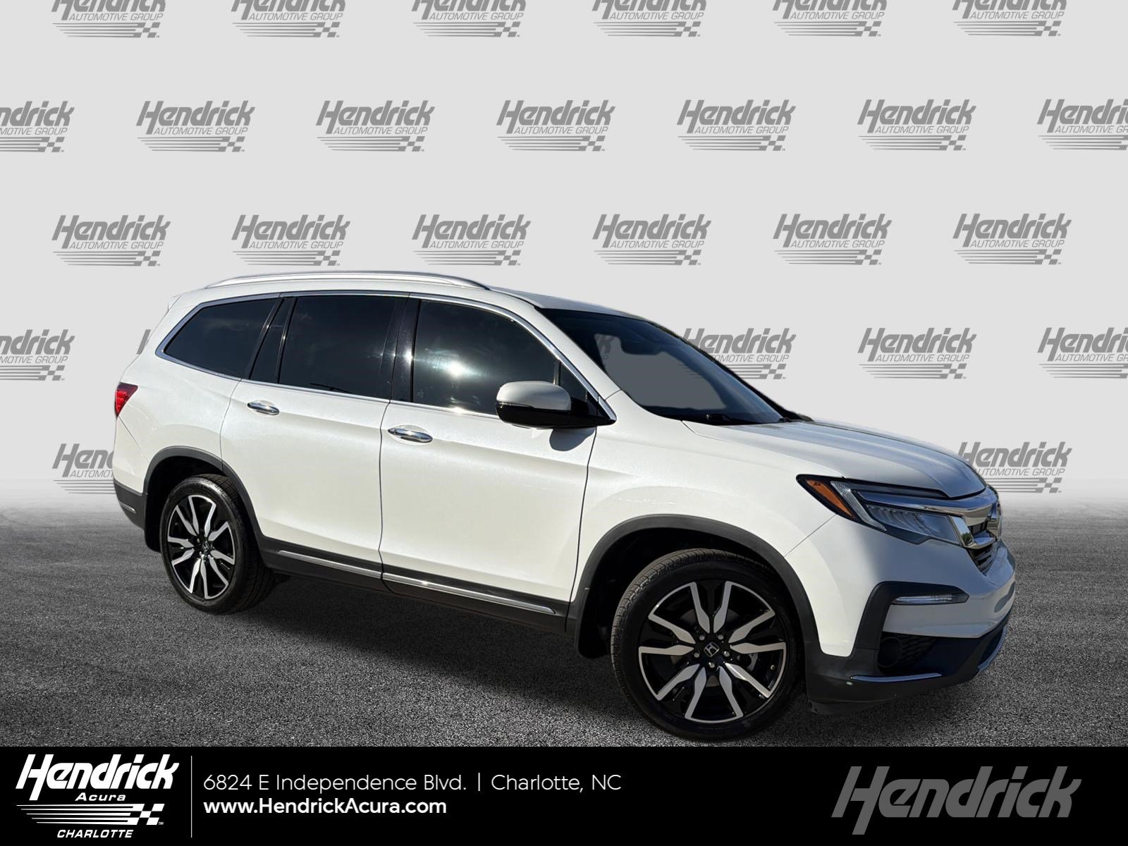 2020 Honda Pilot 2WD Touring-7P's photo