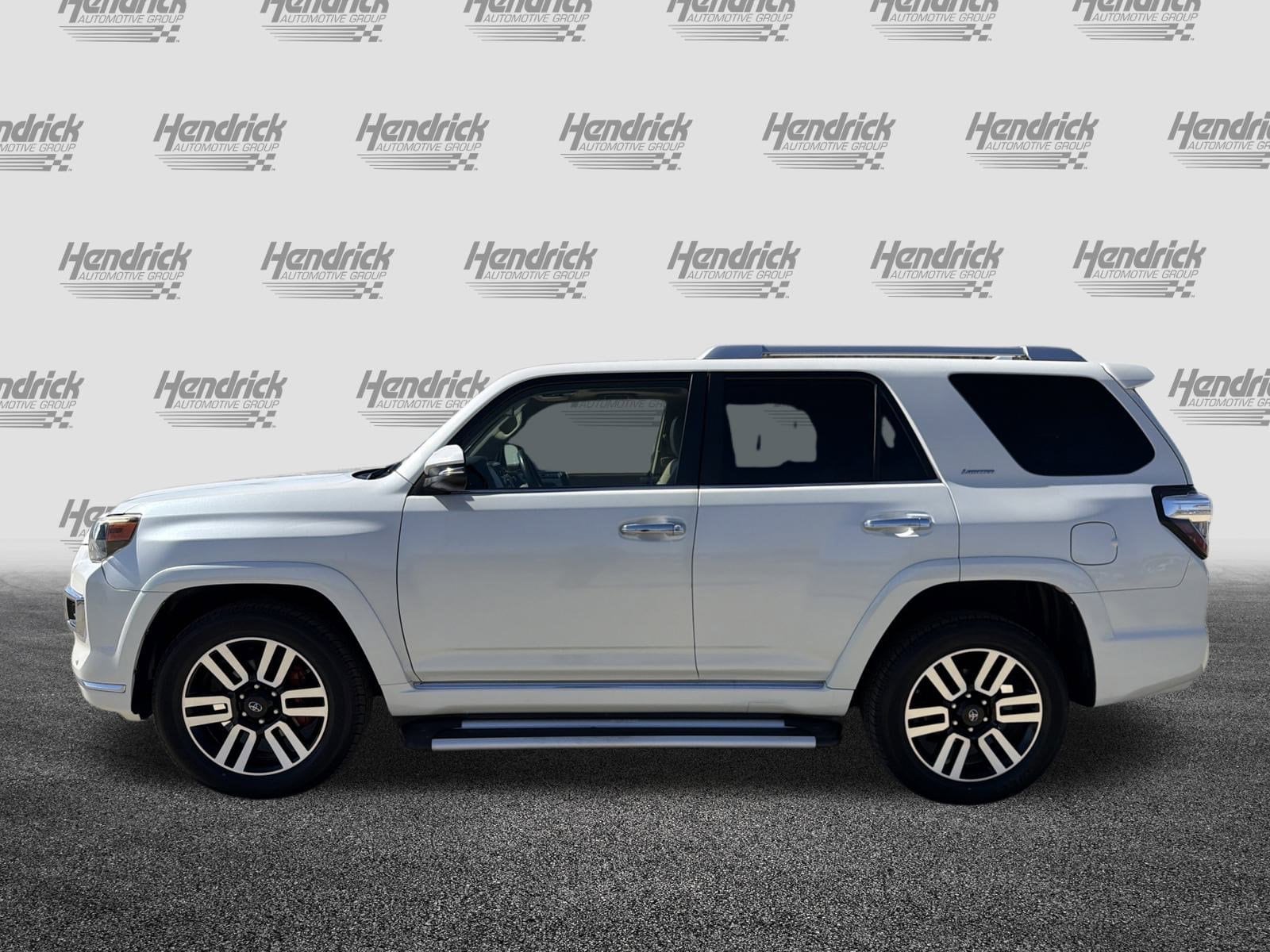 2017 Toyota 4Runner Limited photo 6