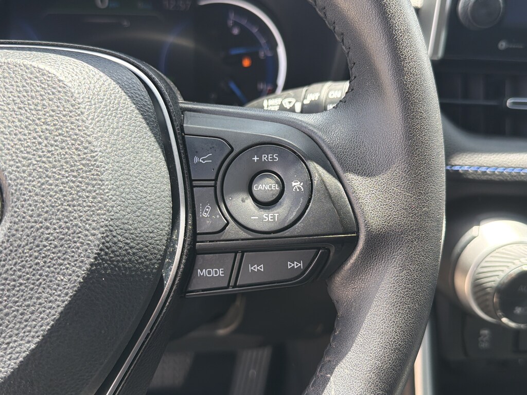 Used 2022 Toyota RAV4 Hybrid XSE SUV