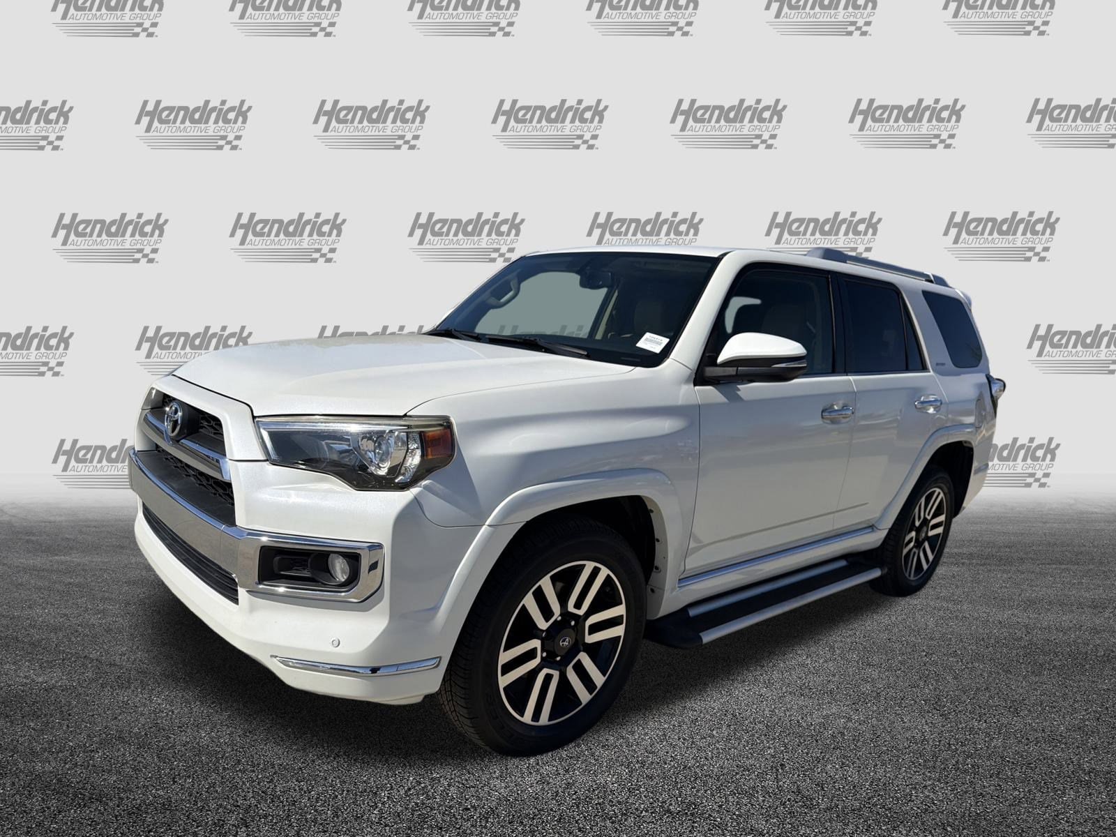 2017 Toyota 4Runner Limited photo 4