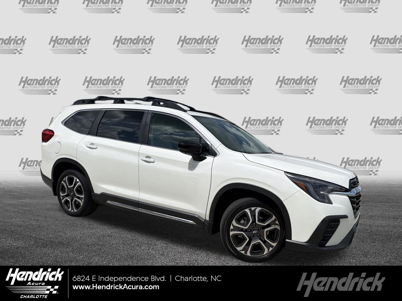 2024 Subaru Ascent Limited 7 Passenger's photo