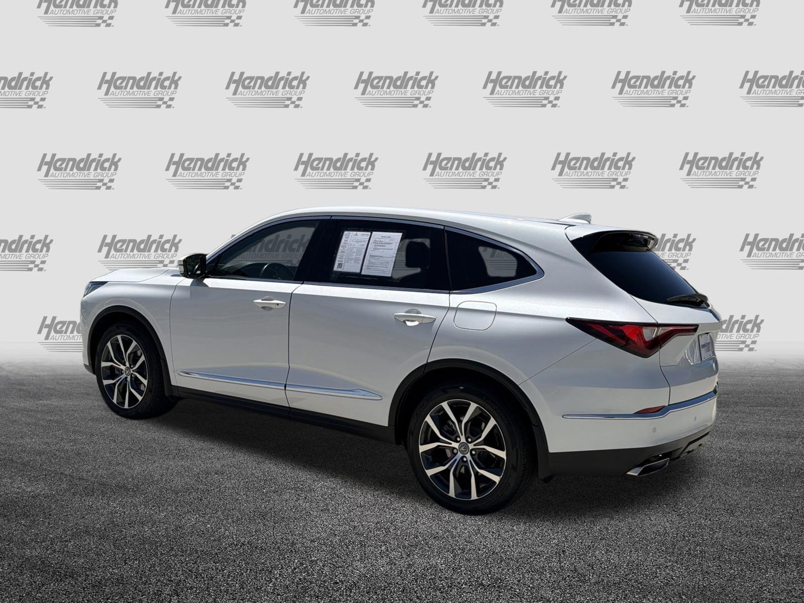 2023 Acura MDX w/Technology Package photo 3