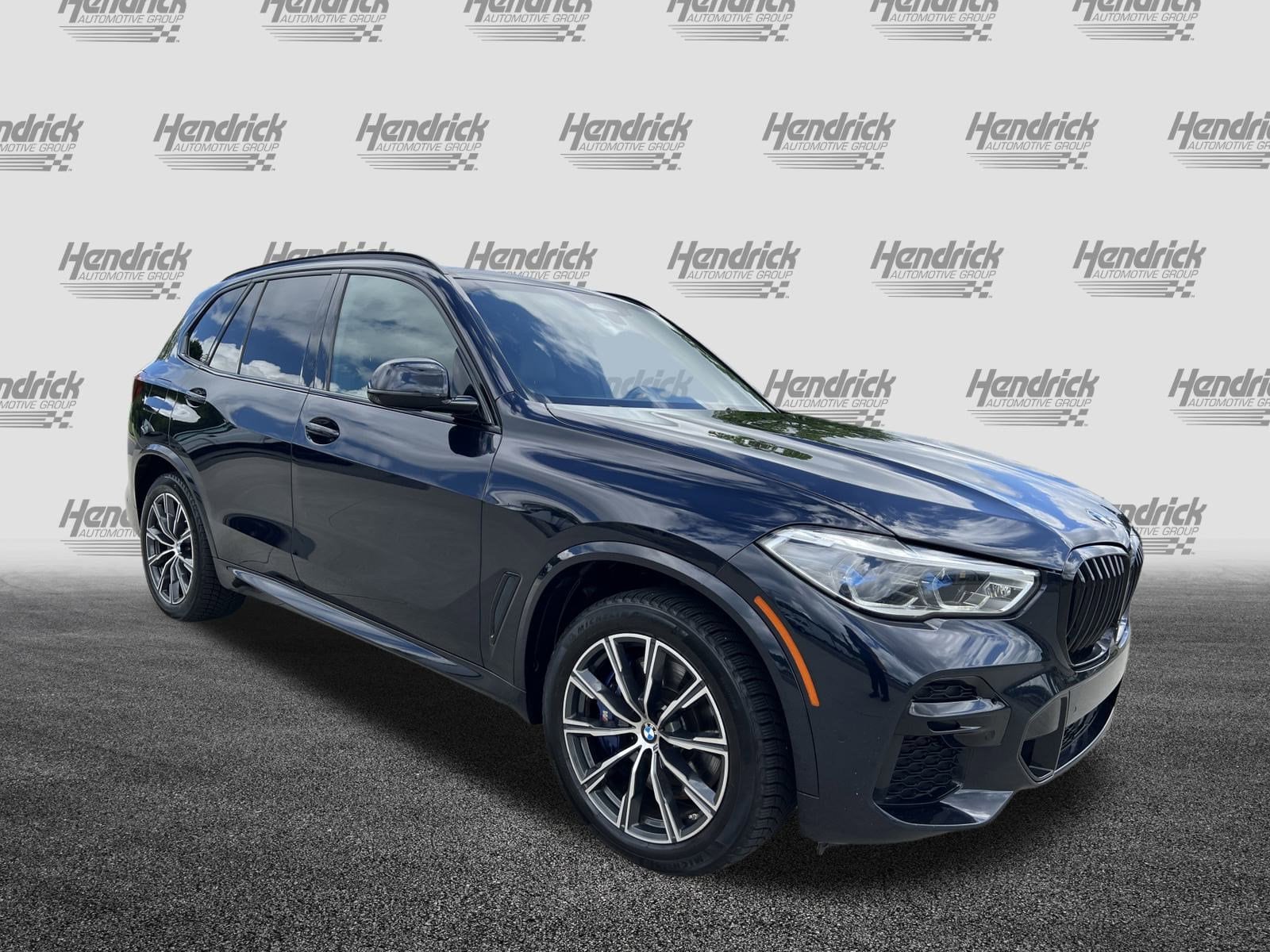 Used 2022 BMW X5 M50i with VIN 5UXJU4C01N9L02586 for sale in Charlotte, NC