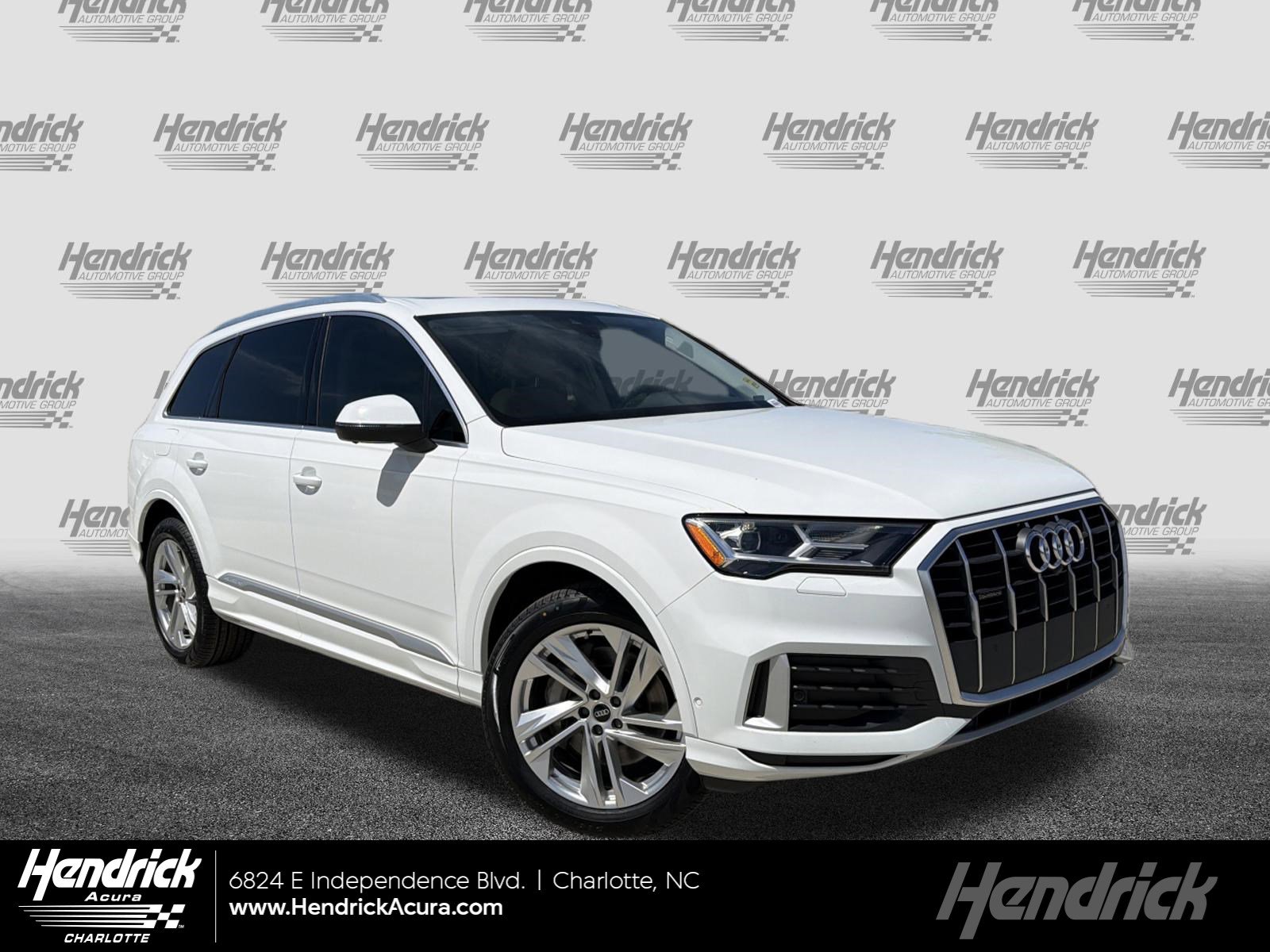 2021 Audi Q7 45 Premium Plus quattro Tiptronic's photo