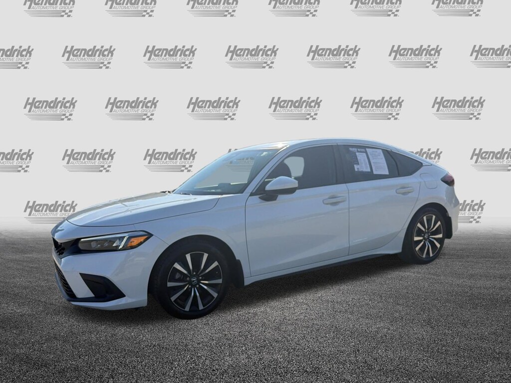 Used 2024 Honda Civic EX-L Hatchback