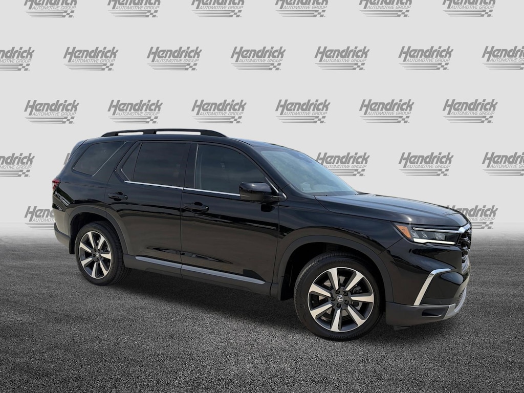 Used 2025 Honda Pilot Elite SUV
