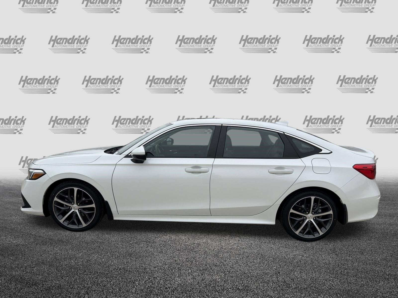 2024 Honda Civic Touring photo 6