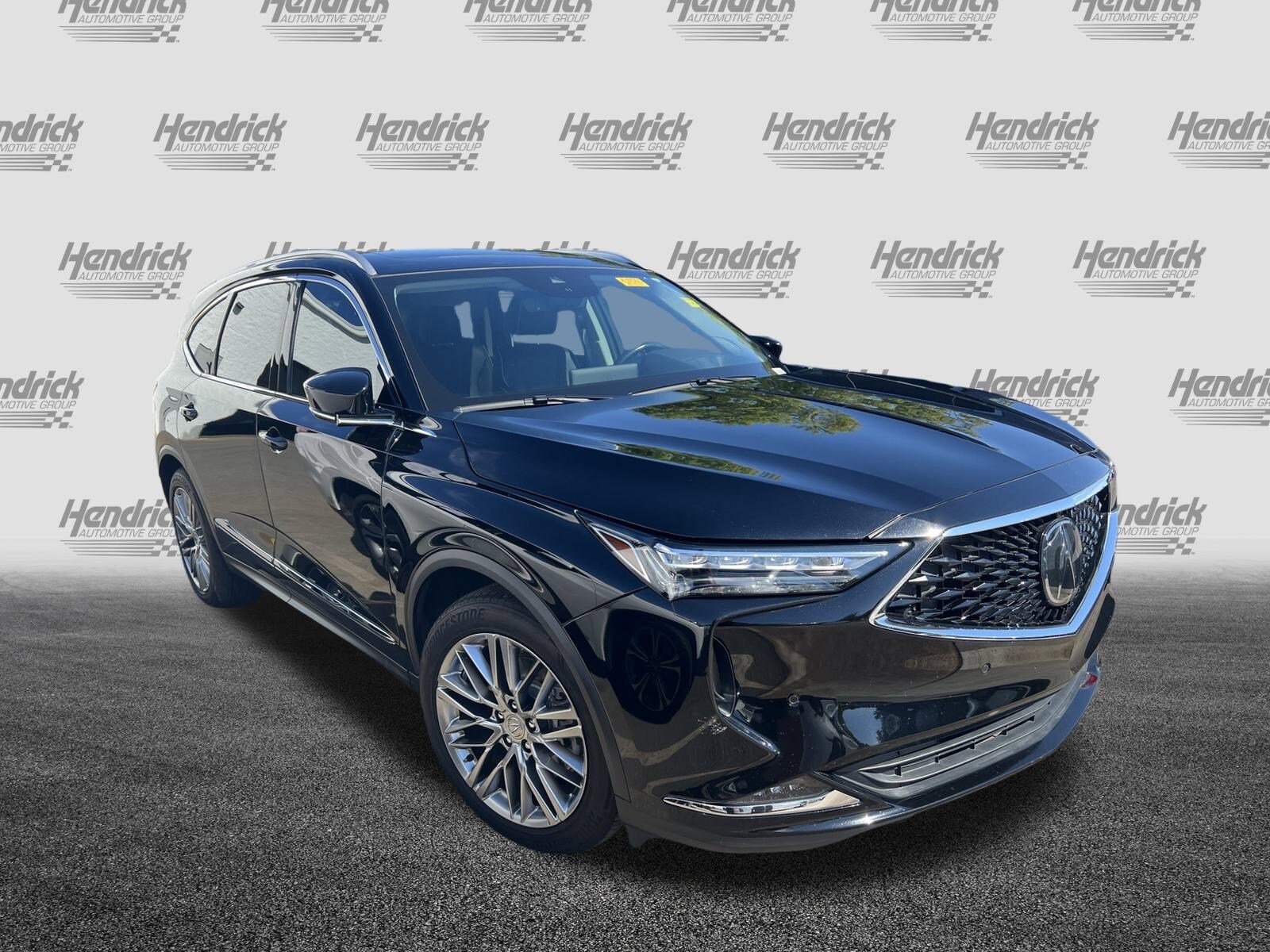 2023 Acura MDX SH-AWD Advance photo 2