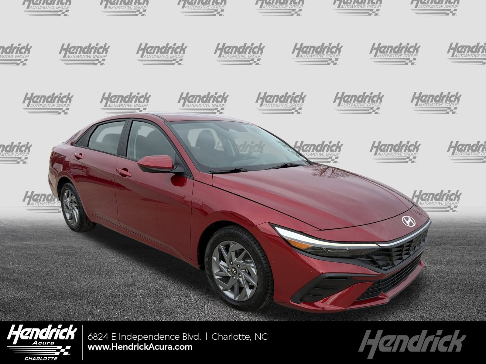 2024 Hyundai Elantra SEL's photo