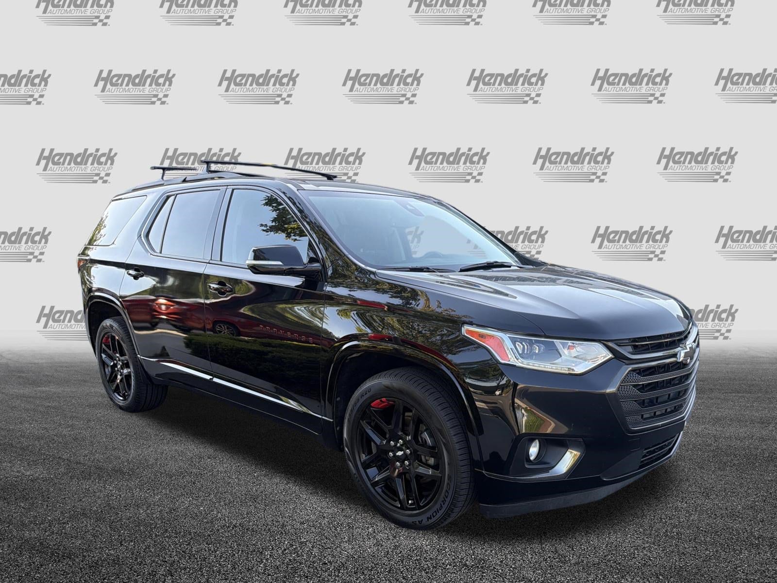 2018 Chevrolet Traverse Premier photo 2