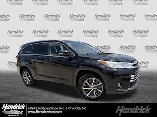2017 Toyota Highlander XLE SUV