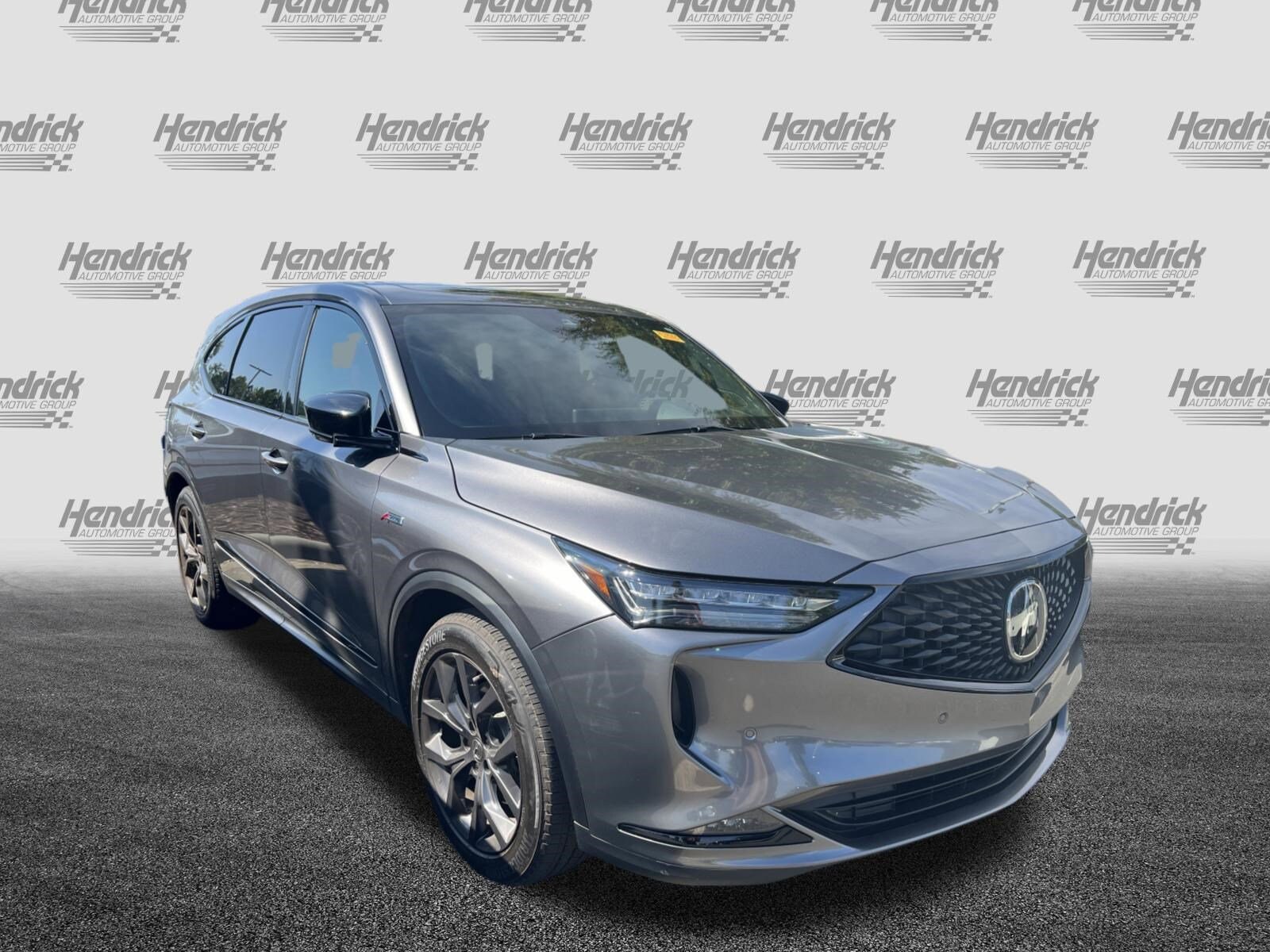 2022 Acura MDX A-Spec photo 2