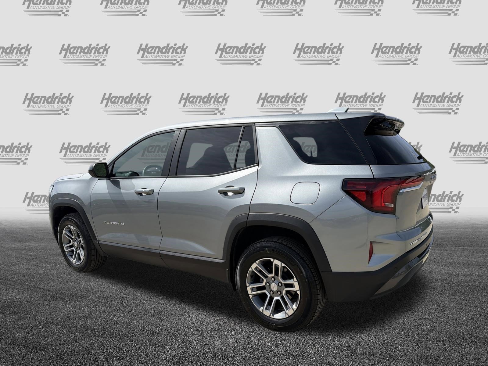 2025 GMC Terrain AWD Elevation photo 3