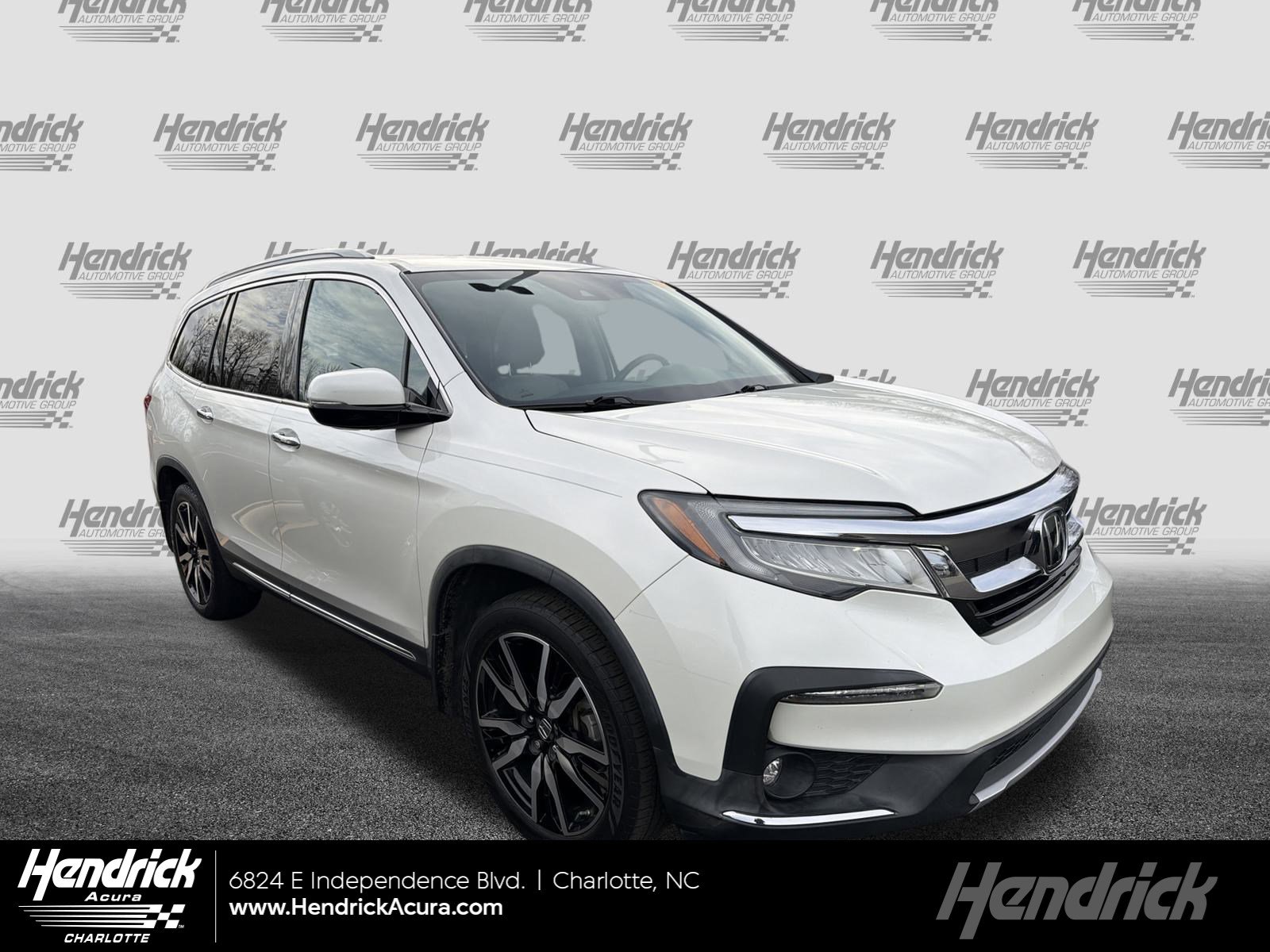 2019 Honda Pilot Touring's photo