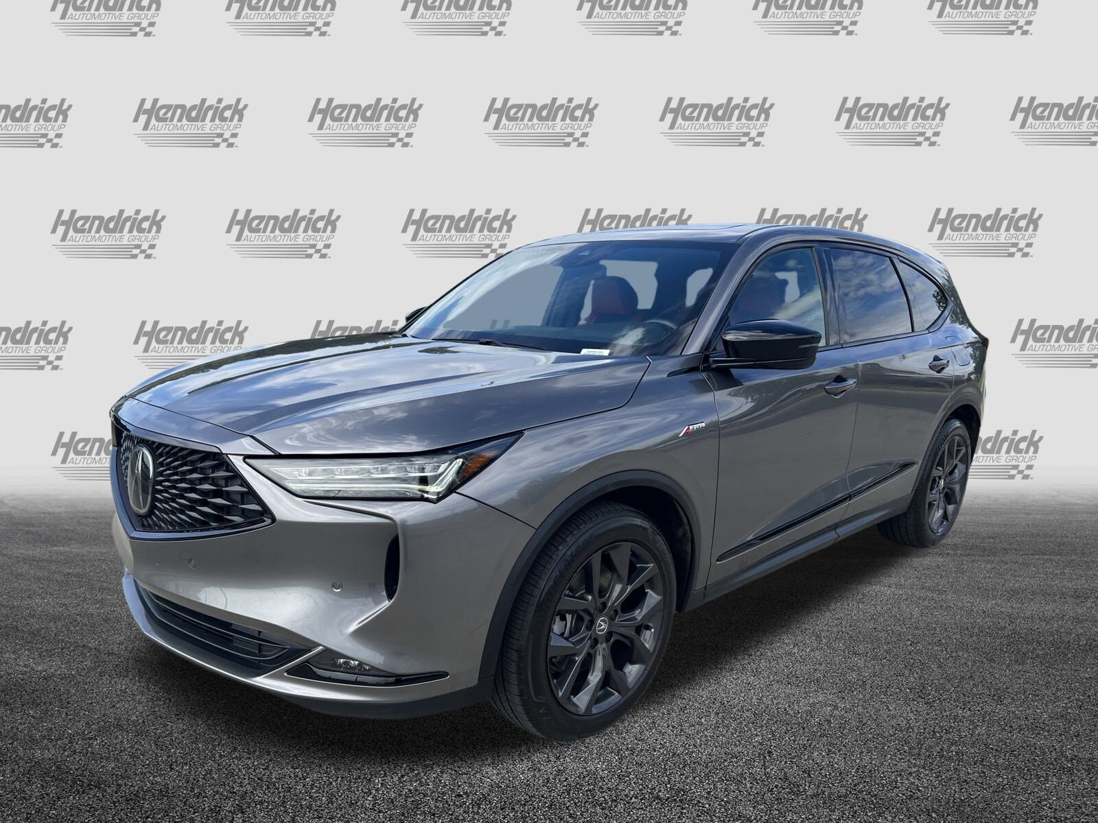 2022 Acura MDX A-Spec photo 3