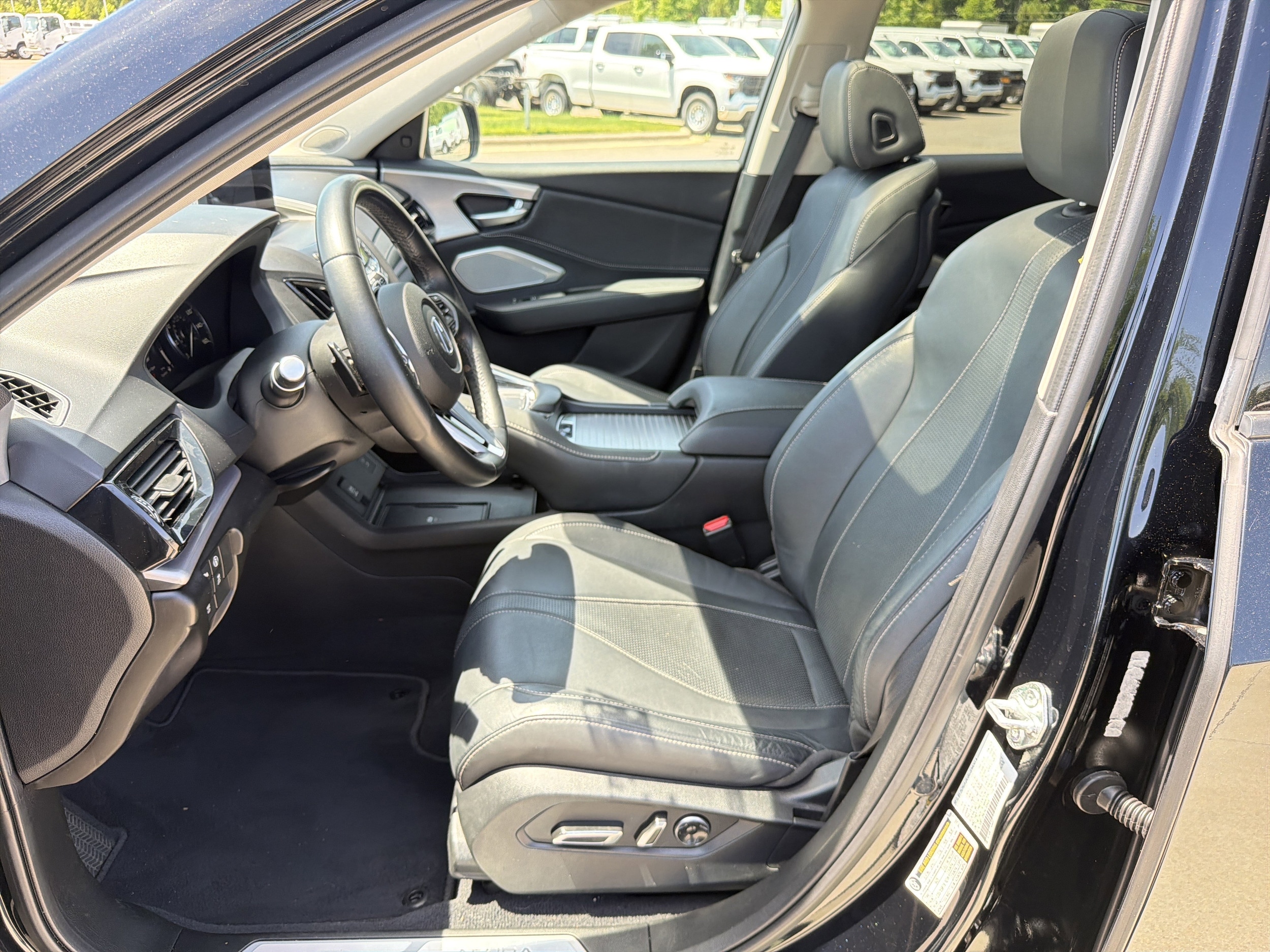 2022 Acura RDX w/Technology Package photo 2