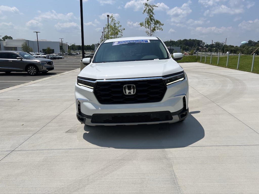 Used 2025 Honda Pilot EX-L SUV