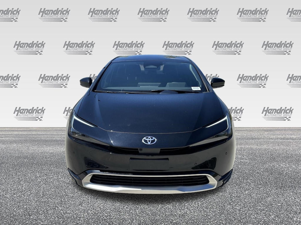 Used 2025 Toyota Prius Plug-in Hybrid XSE Premium Hatchback