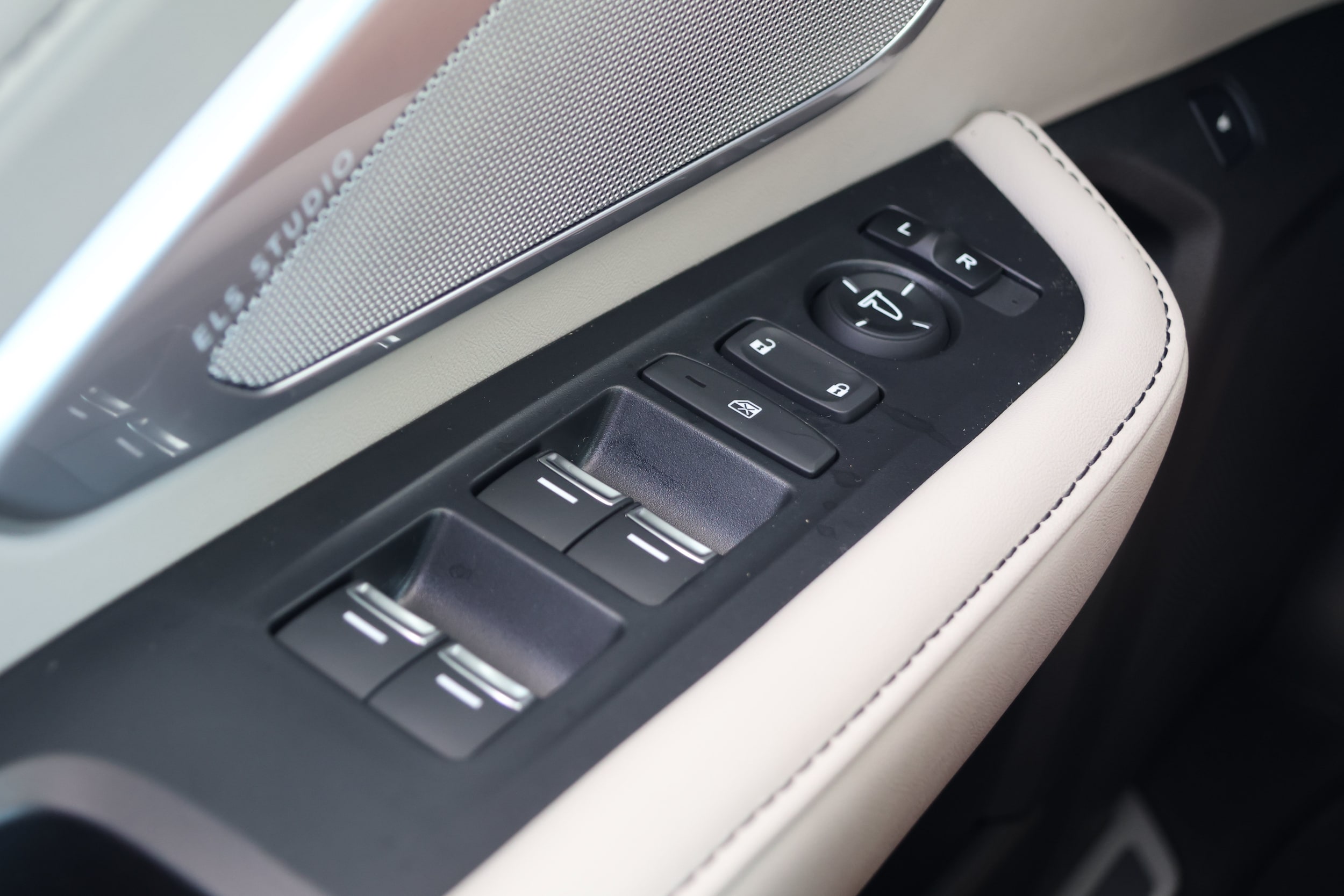 2026 Acura RDX Technology Package - Photo 14