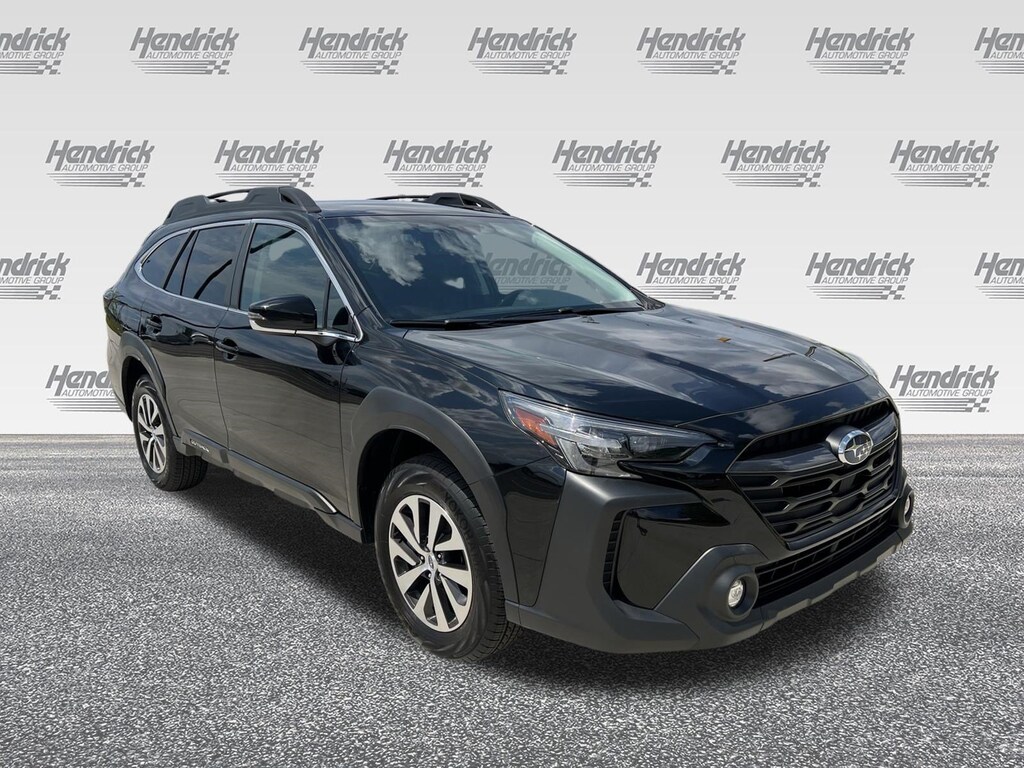 Used 2025 Subaru Outback Premium SUV