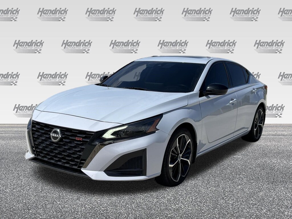 Used 2023 Nissan Altima 2.5 SR Sedan