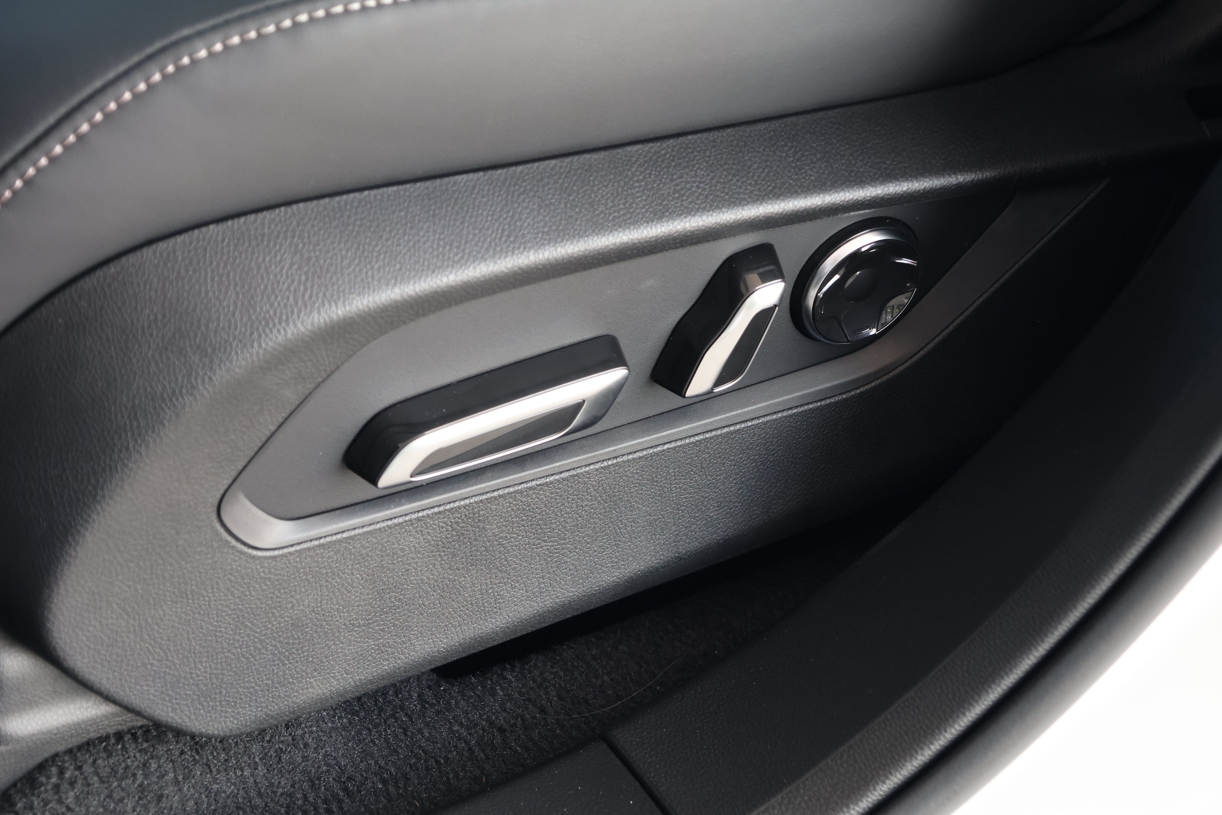 2026 Acura RDX Technology Package - Photo 31