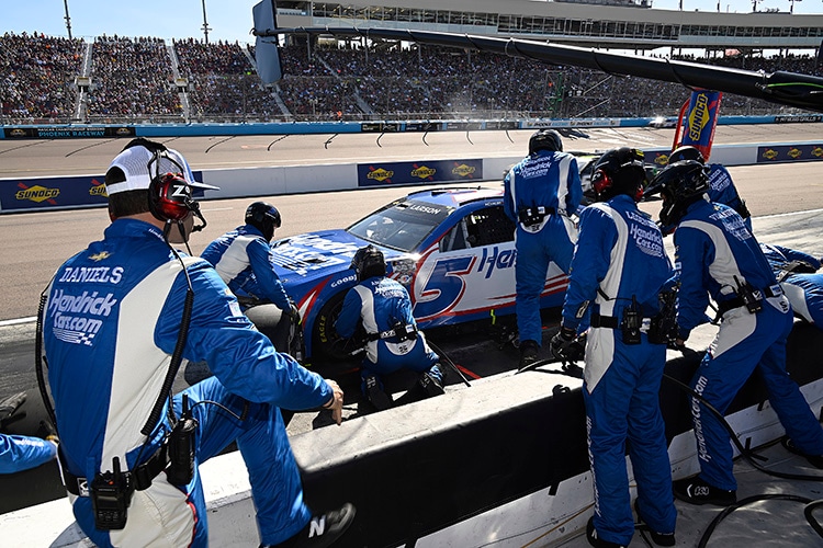 2023 Kyle Larson Hendrick Cars Phoenix.jpg