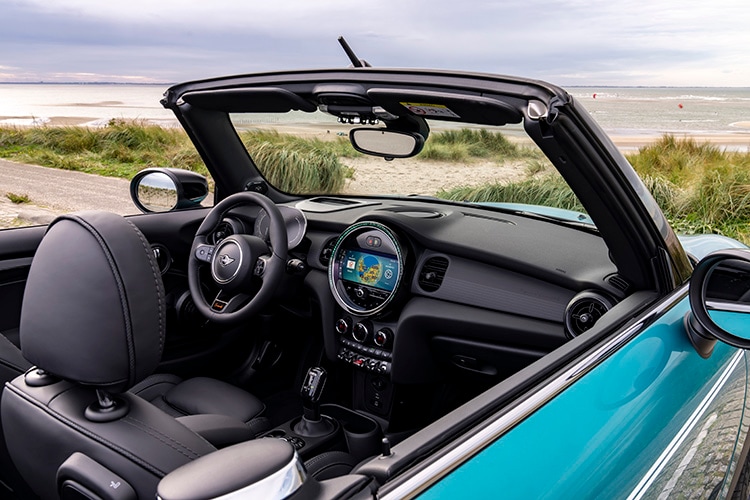 MINI_Seaside_Leather_Seats_Hendrick_Cars.jpg