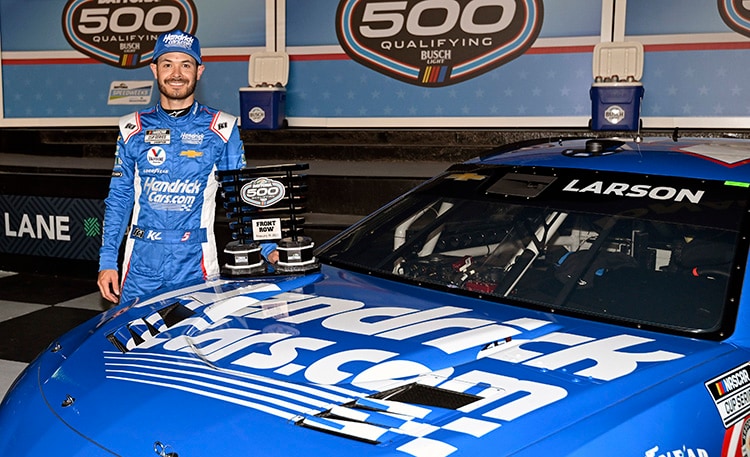 Kyle_Larson_HendrickCars_Daytona_500_Qualifying_2023.jpg