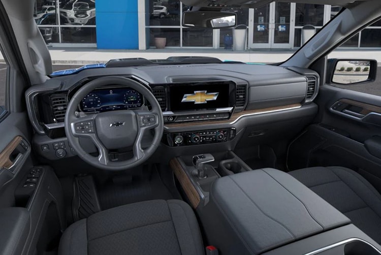 2023 Chevrolet Silverado Interior Hendrick Cars blog.jpg