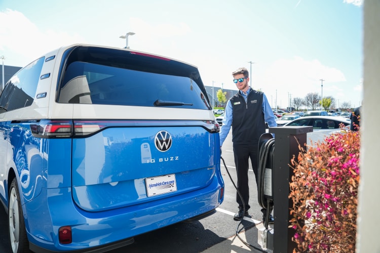 VW%20ID.%20Buzz%20Electric%20Charging.png