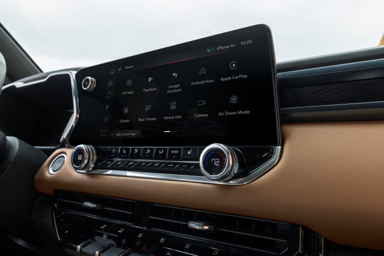 GMC%20Canyon%20Interior.png