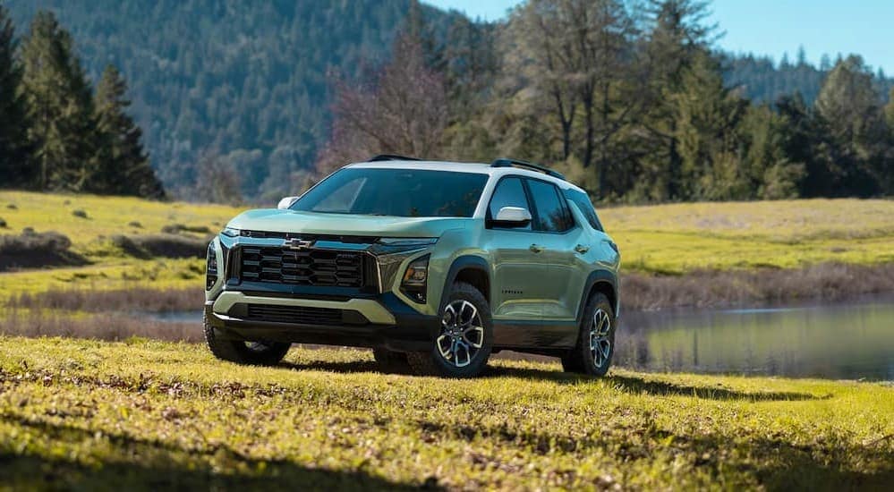 Car%20Dealer%20Near%20Roswell%20-%202025%20Chevy%20Equinox%20ACTIV%20-%20Pond.jpg