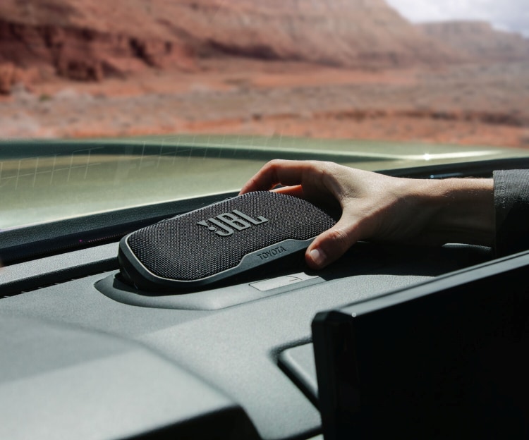 Toyota%20Tacoma%20Portable%20Speaker.png